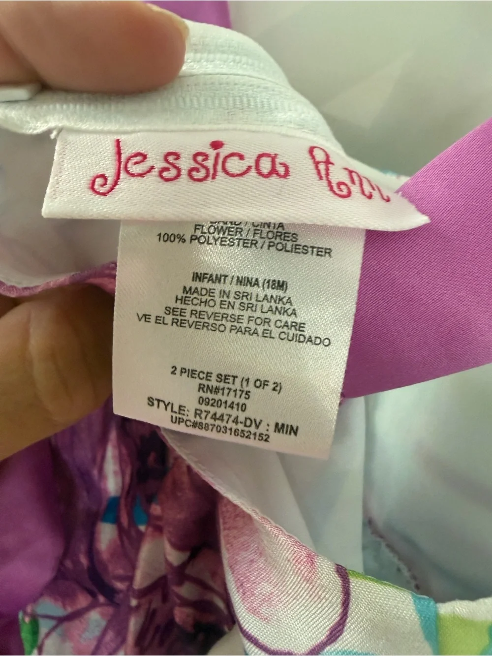 Jessica Ann sleeveless fit